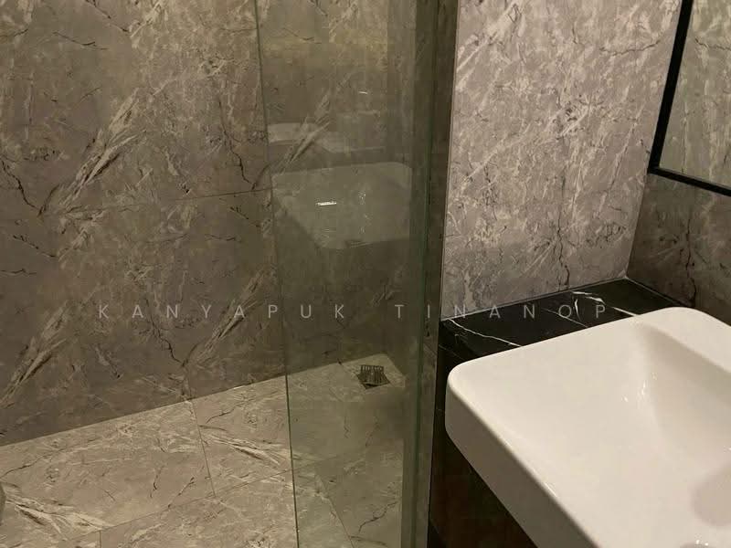 ASHTON Asoke, Bangkok, 131 Asoke Montri Road, Khlongtoei Nua, Watthana, Bangkok, 1 Bedroom, 30 sqm, Condo For Rent, by Kanyapuk Tinanop, 500519789 - DDproperty.com