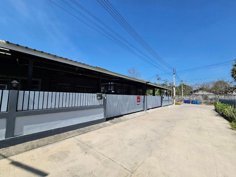 มณฑิรา2 พานทอง ชลบุรี, Chon Buri (Pattaya), Nong - Hong, Phan Thong, Chon Buri (Pattaya), 3 Bedrooms, 79 sqm, Single Detached House For Sale, by The Best Property ส้ม , 500519805 - DDproperty.com