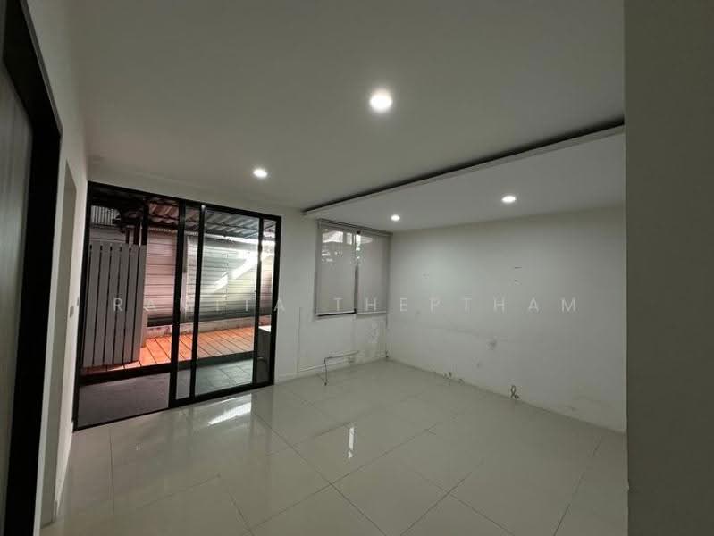 undefined, Bangkok, Anusaowari, Bang Khen, Bangkok, 1 Bedroom, 363 sqm, Townhouse For Rent, by Ramita Theptham, 500519824 - DDproperty.com
