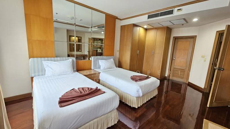 S.R. Place, Bangkok, Soi Thonglor 11, Khlong Tan Nua, Watthana, Bangkok, 2 Bedrooms, 130 sqm, Condo For Rent, by BANGKOK PROPERTY AGENTS, 500519840 - DDproperty.com