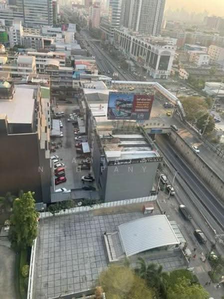 Life @ Ratchada-Suthisan, Bangkok, Ratchadapisek Road, Samsen Nok, Huai Khwang, Bangkok, 1 Bedroom, 84 sqm, Condo For Rent, by Achaya Nithipanyawong, 500519843 - DDproperty.com