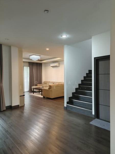 House, Bangkok, Bang Chak, Phra Khanong, Bangkok, 4 Bedrooms, 330 sqm, Single Detached House For Rent, by GT Real Estate Thailand, 500519846 - DDproperty.com