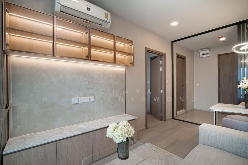 Life Phahon-Ladprao, Bangkok, 996 Phahonyothin Road, Jom Phon, Chatuchak, Bangkok, 1 Bedroom, 35 sqm, Condo For Rent, by Achaya Nithipanyawong, 500519864 - DDproperty.com