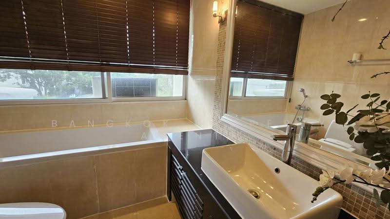 The Milliard, Bangkok, Soi Sukhumvit 61, Khlong Tan Nua, Watthana, Bangkok, 2 Bedrooms, 162 sqm, Condo For Rent, by BANGKOK PROPERTY AGENTS, 500519865 - DDproperty.com