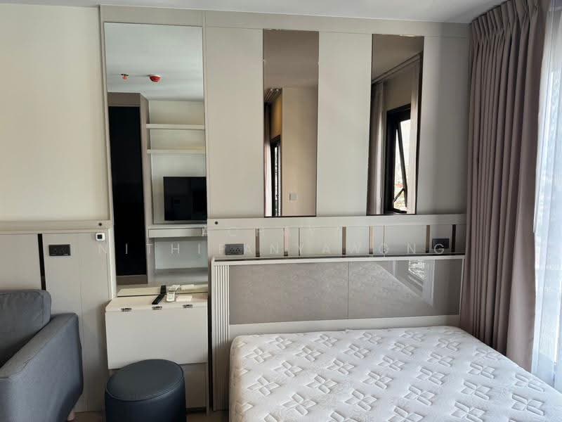 Life Phahon-Ladprao, Bangkok, 996 Phahonyothin Road, Jom Phon, Chatuchak, Bangkok, 1 Bedroom, 29 sqm, Condo For Rent, by Achaya Nithipanyawong, 500519880 - DDproperty.com