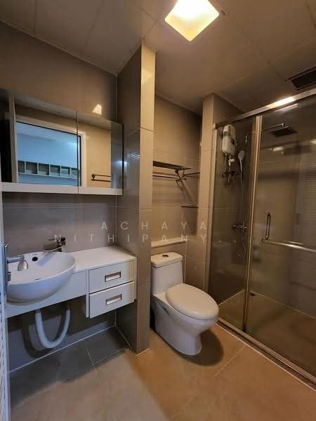 TC Green Rama 9, Bangkok, Rama 9 Road, Huai Khwang, Bangkok, 2 Bedrooms, 57 sqm, Condo For Rent, by Achaya Nithipanyawong, 500519912 - DDproperty.com