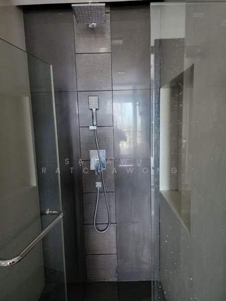 Rhythm Sukhumvit 44/1, Bangkok, Sukhumvit Road, Phra Kanong, Khlong Toei, Bangkok, 1 Bedroom, 45 sqm, Condo For Sale, by Sarawut Ratchawong, 500519913 - DDproperty.com
