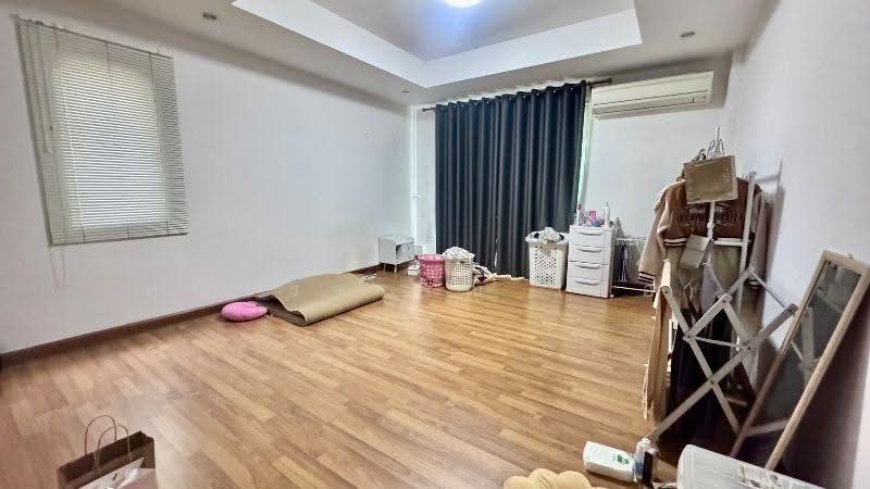 อาคารพาณิชย์ C Space สามโคก หลังมุม ติดถนนใหญ่ ปทุมธานี-สามโคก ถูกสุดในโครงการ, Pathum Thani, ปทุมธานี-สามโคก, Sam Khok, Pathum Thani, , 200 sqm, Shophouse For Sale, by คุณอรวรรณ (ออ), 500519924 - DDproperty.com