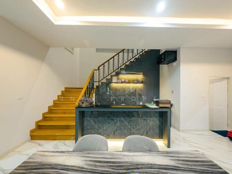 The Elegance Phetkasem 81, Bangkok, Nong Kham, Nong Khaem, Bangkok, 5 Bedrooms, 500 sqm, Single Detached House For Sale, by Connex Property, 500519938 - DDproperty.com