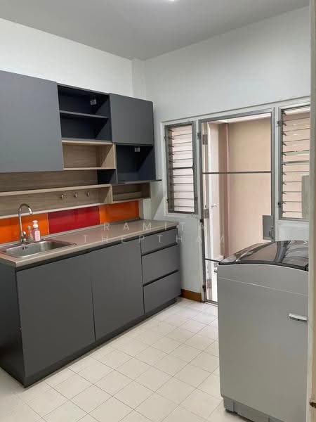 Baan Sukhumvit Garden City 79, Bangkok, Sukhumvit Road 79, Bang Chak, Phra Khanong, Bangkok, 3 Bedrooms, 115 sqm, Townhouse For Rent, by Ramita Theptham, 500519946 - DDproperty.com