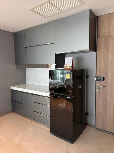 Noble Solo, Bangkok, 988 Thong Lo, Khlong Tan Nua, Watthana, Bangkok, 1 Bedroom, 67 sqm, Condo For Rent, by Ramita Theptham, 500519951 - DDproperty.com
