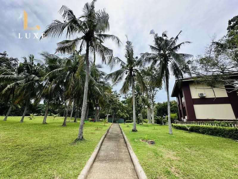 Luxury Estate for Sale in Rayong, Rayong, Na Ta Khuan, Muang Rayong, Rayong, 9 Bedrooms, 10,000 sqm, Single Detached House For Sale, by The Luxe Group, 500519962 - DDproperty.com