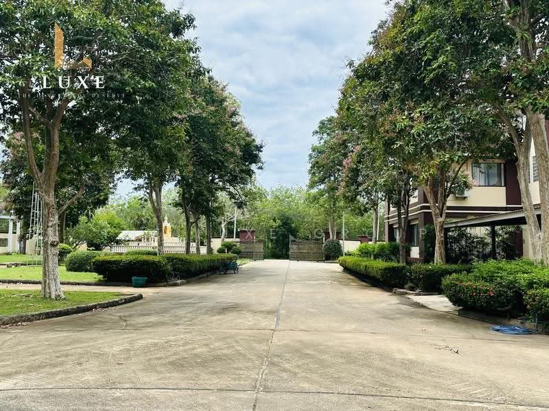 Luxury Estate for Sale in Rayong, Rayong, Na Ta Khuan, Muang Rayong, Rayong, 9 Bedrooms, 10,000 sqm, Single Detached House For Sale, by The Luxe Group, 500519962 - DDproperty.com