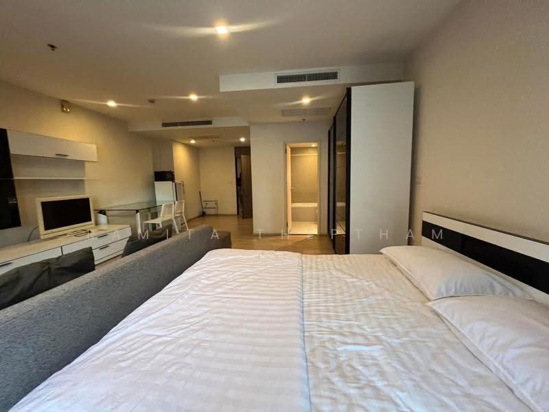 Noble Remix, Bangkok, 772 Soi Sukhumvit 36, Sukhumvit Road, Khong Tan, Khlong Toei, Bangkok, 1 Bedroom, 45 sqm, Condo For Sale, by Ramita Theptham, 500520001 - DDproperty.com