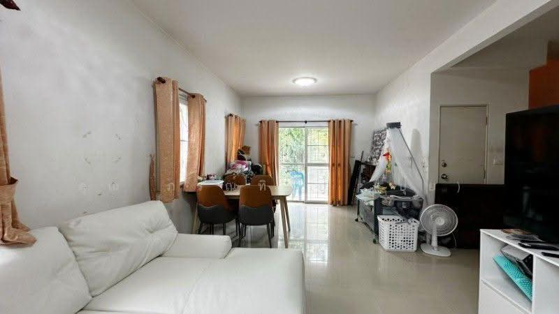 Pruksa Village 1 Lumlukka Klong 6, Pathum Thani, Soi Bueng Kham Phroi, Bung Kham Proi, Lam Luk Ka, Pathum Thani, 3 Bedrooms, 210 sqm, Single Detached House For Sale, by คุณ ภรณ์ทิพย์ (ปุ๋ย), 500520027 - DDproperty.com