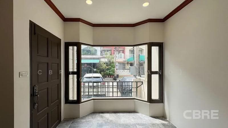 Townhouse Pinklao, กรุงเทพ, บางบำหรุ, บางพลัด, กรุงเทพ, 380 ตร.ม., ทาวน์เฮ้าส์ ขาย, โดย CBRE (Thailand) Co.,Ltd, 500520034 - DDproperty.com