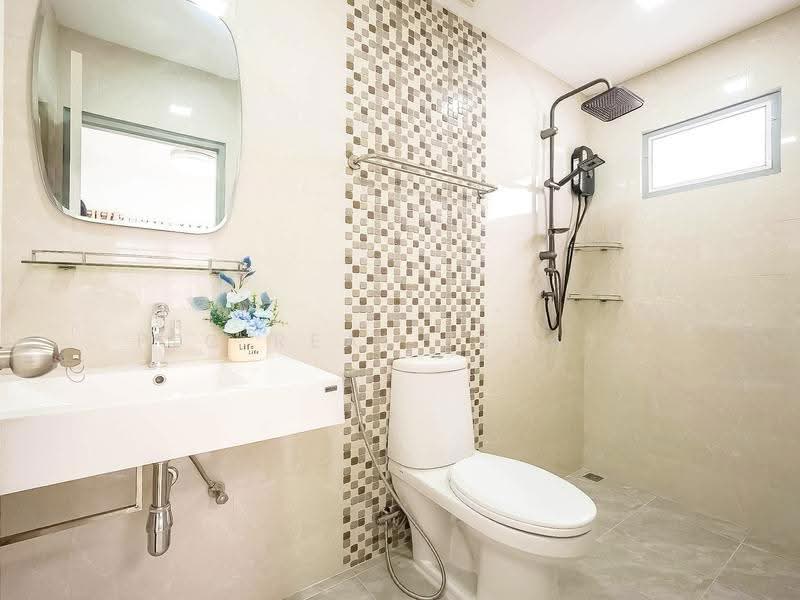 4 Bedroom House for Sale Noen Plab Wan Fully Furnished, chon-buri, Nong Pru, Bang Lamung (Pattaya), Chon Buri (Pattaya), 4 Bedrooms, 242 sqm, Single Detached House For Sale, by PLC real estate, 500520037 - DDproperty.com