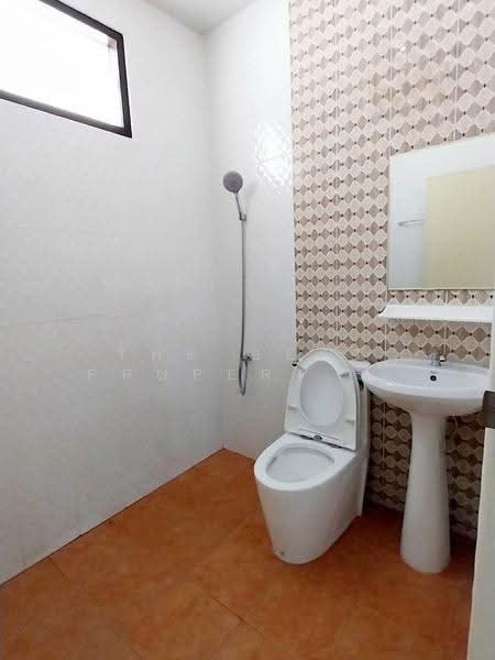 บ้านเดี่ยวพนมสารคาม ฉะเชิงเทรา, Chachoengsao, Nong Haen, Phanom Sarakham, Chachoengsao, 2 Bedrooms, 150 sqm, Single Detached House For Sale, by The Best Property  โม, 500520042 - DDproperty.com