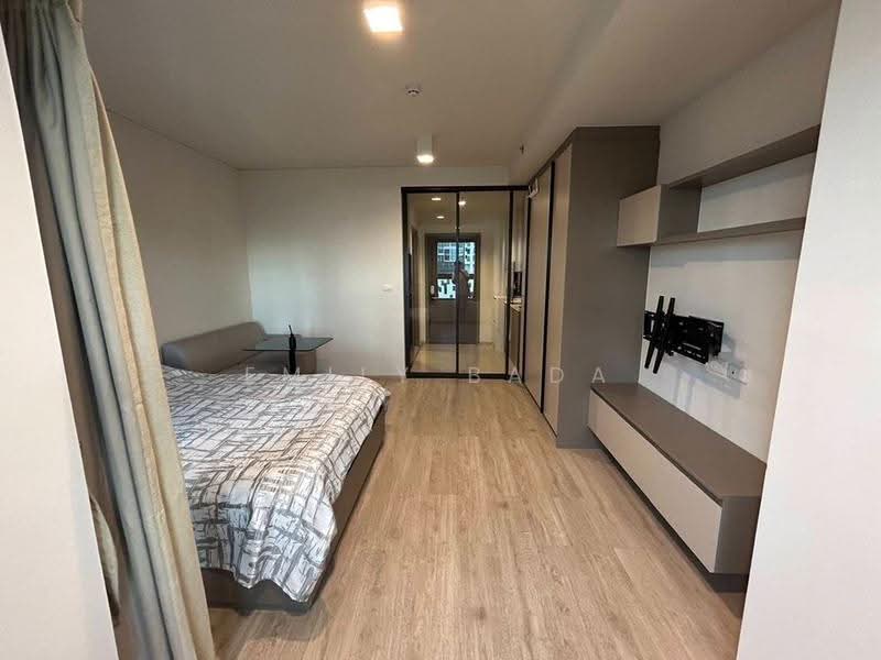 IDEO Sathorn-Wongwian Yai, Bangkok, 219 Soi Krung Thonburi 1, Khlong Ton Sai, Khlong San, Bangkok, 1 Bedroom, 28 sqm, Condo For Sale, by Emily Bada, 500520079 - DDproperty.com