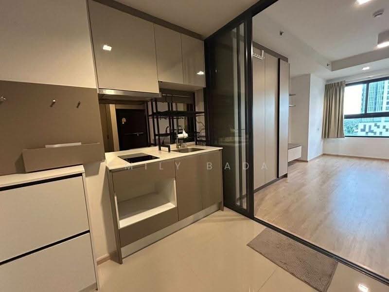 IDEO Sathorn-Wongwian Yai, Bangkok, 219 Soi Krung Thonburi 1, Khlong Ton Sai, Khlong San, Bangkok, 1 Bedroom, 28 sqm, Condo For Sale, by Emily Bada, 500520079 - DDproperty.com