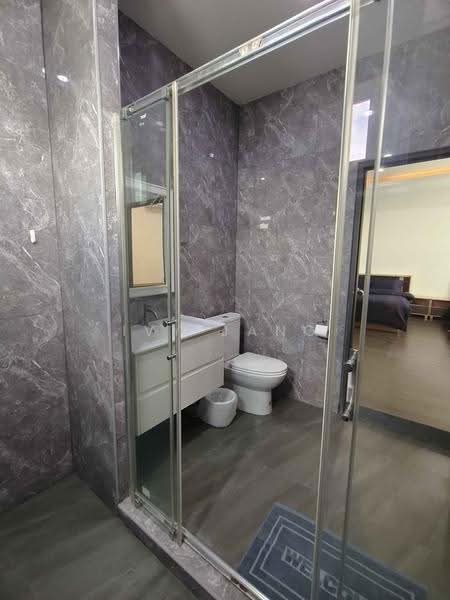 Ekkamai house, Bangkok, Phra Kanong Nua, Watthana, Bangkok, 4 Bedrooms, 330 sqm, Single Detached House For Rent, by Ivy Jang, 500520087 - DDproperty.com