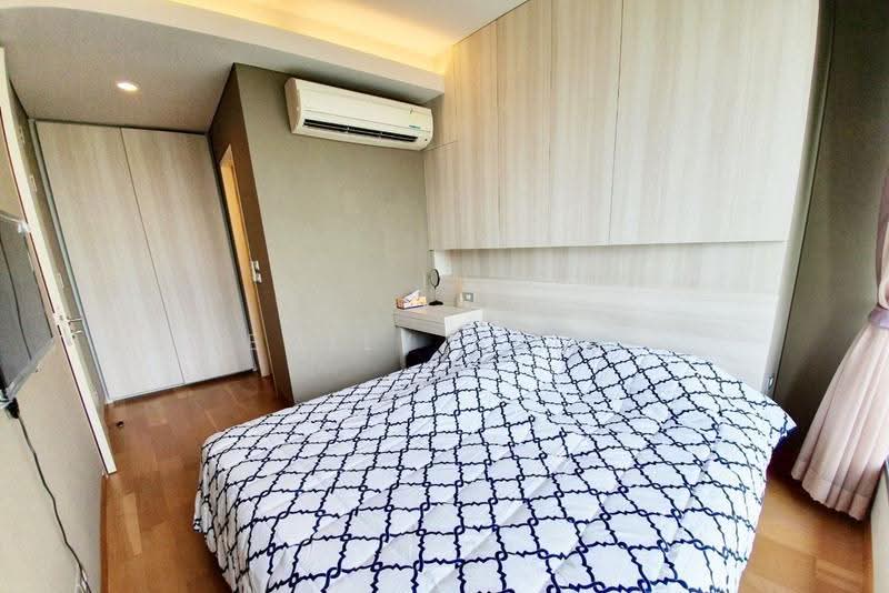 The Lumpini 24, Bangkok, Sukhumvit 24 Road, Khong Tan, Khlong Toei, Bangkok, 2 Bedrooms, 55 sqm, Condo For Rent, by Emily Bada, 500520112 - DDproperty.com