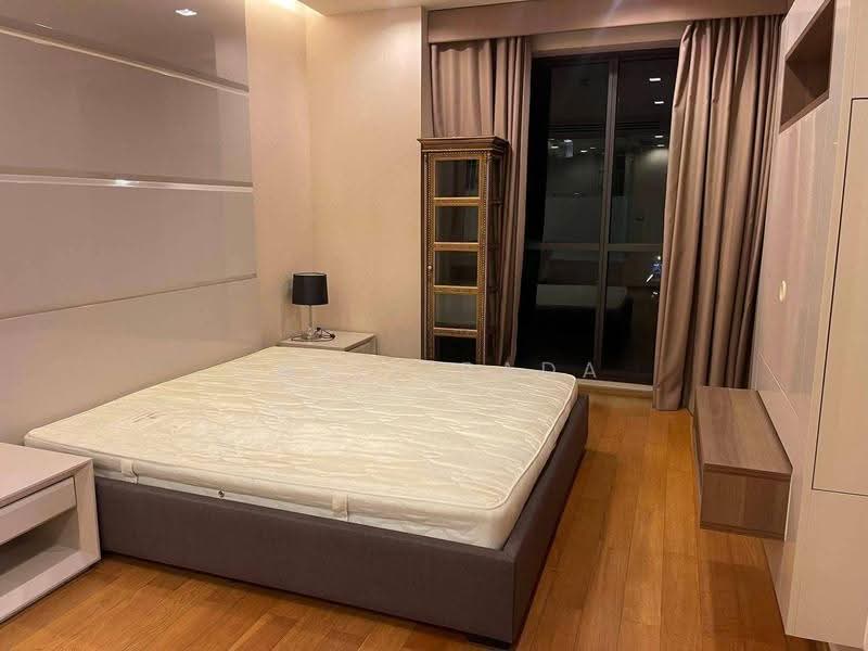 The Address Sathorn, Bangkok, 98 Sathorn Nua Road, Silom, Bang Rak, Bangkok, 1 Bedroom, 55 sqm, Condo For Rent, by Emily Bada, 500520113 - DDproperty.com