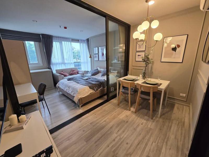 XT Huaikhwang, Bangkok, 244 Ratchadaphisek Road, Huai Khwang, Bangkok, 1 Bedroom, 30 sqm, Condo For Rent, by Emily Bada, 500520115 - DDproperty.com