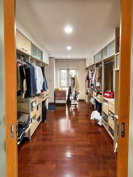 Moobaan Tararom Huamark, Bangkok, Tararom Huamark Soi 1, Phlapphla, Wang Thonglang, Bangkok, 4 Bedrooms, 476 sqm, Single Detached House For Sale, by HOME Real Estate Service, 500520135 - DDproperty.com