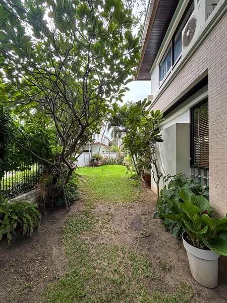 Moobaan Tararom Huamark, Bangkok, Tararom Huamark Soi 1, Phlapphla, Wang Thonglang, Bangkok, 4 Bedrooms, 476 sqm, Single Detached House For Sale, by HOME Real Estate Service, 500520135 - DDproperty.com
