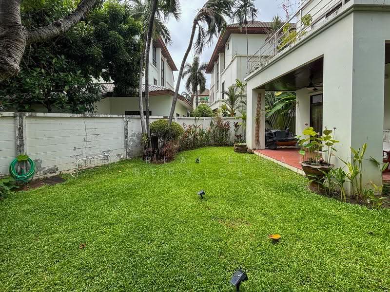 Moobaan Tararom Huamark, Bangkok, Tararom Huamark Soi 1, Phlapphla, Wang Thonglang, Bangkok, 4 Bedrooms, 476 sqm, Single Detached House For Sale, by HOME Real Estate Service, 500520135 - DDproperty.com