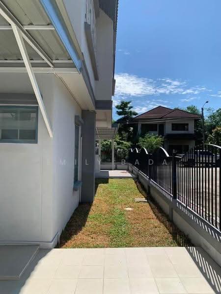 undefined, Bangkok, Bang Chun, Khlong Sam Wa, Bangkok, 3 Bedrooms, 150 sqm, Single Detached House For Sale, by Emily Bada, 500520137 - DDproperty.com
