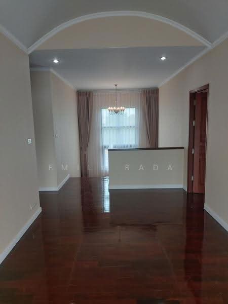 undefined, Bangkok, Lat Krabang, Bangkok, 3 Bedrooms, 300 sqm, Single Detached House For Rent, by Emily Bada, 500520143 - DDproperty.com