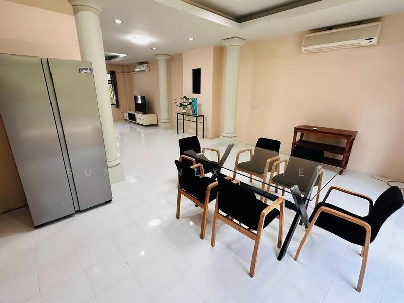 Townhome for rent sukhumvit 31, กรุงเทพ, คลองเตยเหนือ, วัฒนา, กรุงเทพ, 350 ตร.ม., ทาวน์เฮ้าส์ ให้เช่า, โดย Sunny Next Step, 500520147 - DDproperty.com