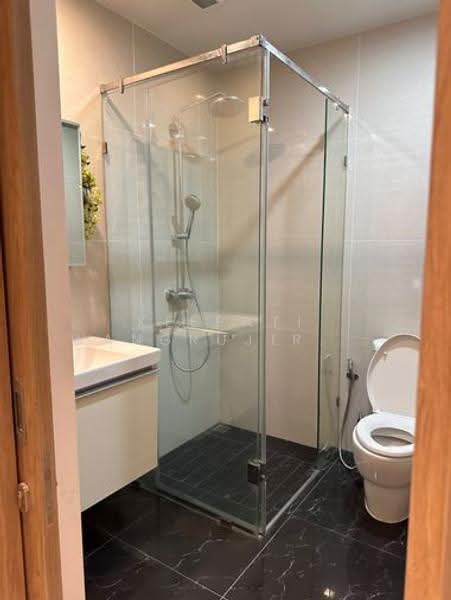 Park Origin Phrom Phong (Park 24), Bangkok, 68 Soi Sukhumvit 24, Khong Tan, Khlong Toei, Bangkok, 2 Bedrooms, 67 sqm, Condo For Rent, by Keerati Wangrujirakul, 500520159 - DDproperty.com
