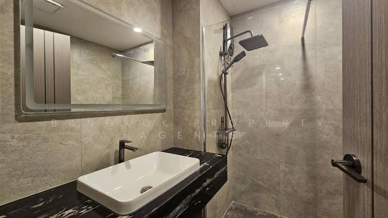 Le Raffine Sukhumvit 24 : เลอ รัฟฟิเน่ สุขุมวิท 24, กรุงเทพ, ซอยสุขุมวิท 24, คลองตัน, คลองเตย, กรุงเทพ, 370 ตร.ม., คอนโด ให้เช่า, โดย BANGKOK PROPERTY AGENTS, 500520172 - DDproperty.com
