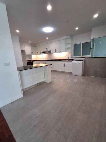 The Lanai Private Residence, Bangkok, 33 Sukhumvit 26, Khong Tan, Khlong Toei, Bangkok, 4 Bedrooms, 400 sqm, Apartment For Rent, by Amarin Sitthidhoon, 500520192 - DDproperty.com