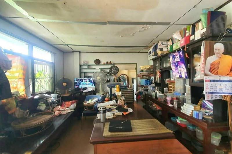 ที่ดินพร้อมบ้านเดี่ยว ชั้นเดียว เนื้อที่ 54 ตร.ว. หมู่บ้านคงหิรัญ ซอยรามอินทรา 49, Bangkok, Tha Rang, Bang Khen, Bangkok, 3 Bedrooms, 216 sqm, Single Detached House For Sale, by ชนะชาติ นนท์ตา, 500520193 - DDproperty.com