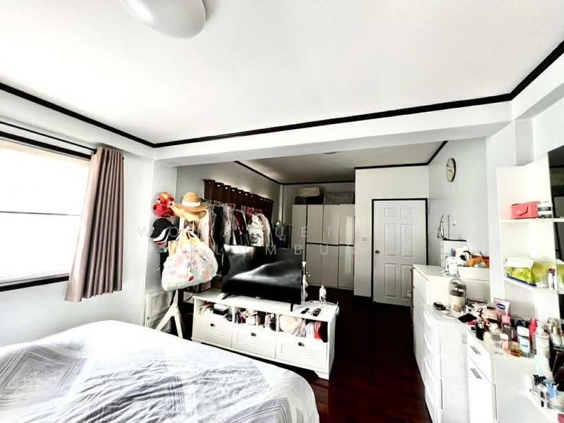 4-BR House, Bangkok, Lat Phrao, Bangkok, 4 Bedrooms, 216 sqm, Single Detached House For Sale, by Woraruethai Klumbun, 500520199 - DDproperty.com