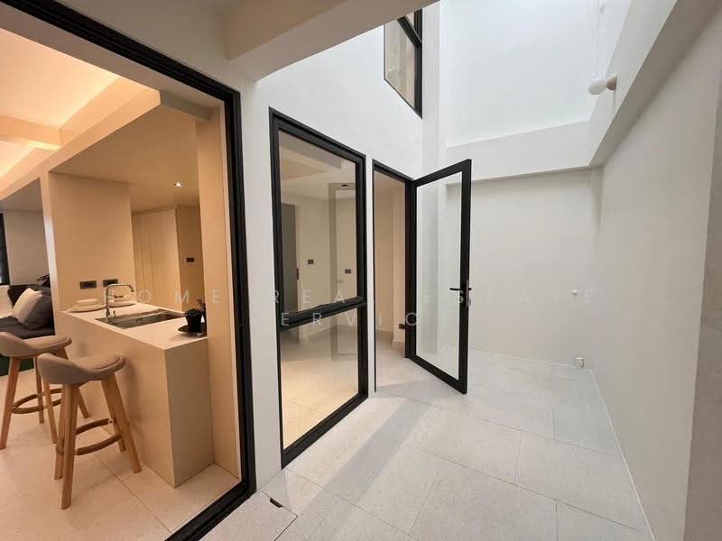 ทาวน์โฮม ปรีดีพนมยงค์ 14, Bangkok, Phra Kanong Nua, Watthana, Bangkok, 2 Bedrooms, 170 sqm, Townhouse For Sale, by HOME Real Estate Service, 500520210 - DDproperty.com