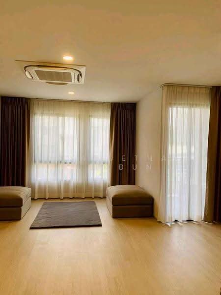 5-BR House, Bangkok, Praborommaharatchawang, Phra Nakhon, Bangkok, 5 Bedrooms, 450 sqm, Single Detached House For Rent, by Woraruethai Klumbun, 500520264 - DDproperty.com