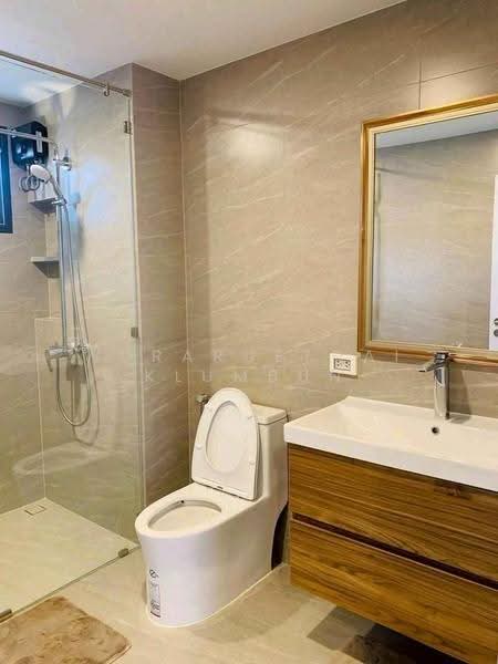 5-BR House, Bangkok, Praborommaharatchawang, Phra Nakhon, Bangkok, 5 Bedrooms, 450 sqm, Single Detached House For Rent, by Woraruethai Klumbun, 500520264 - DDproperty.com