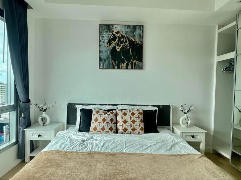 Thru Thonglor, Bangkok, Petchaburi Road, Bang Kapi, Huai Khwang, Bangkok, 1 Bedroom, 37 sqm, Condo For Rent, by Keerati Wangrujirakul, 500520300 - DDproperty.com