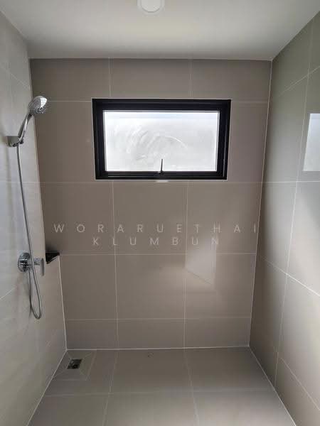 undefined, Bangkok, Khlong Sam Prawet, Lat Krabang, Bangkok, 4 Bedrooms, 225 sqm, Single Detached House For Sale, by Woraruethai Klumbun, 500520318 - DDproperty.com