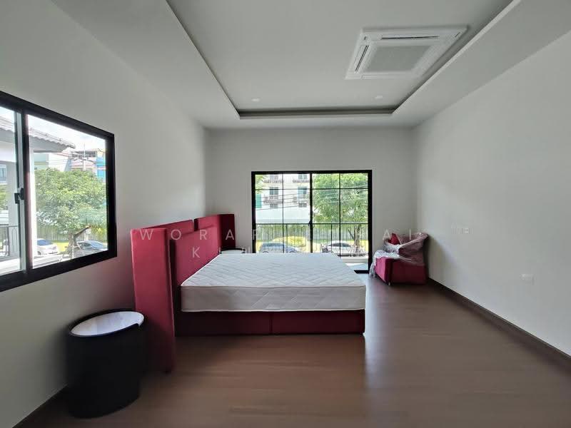 undefined, Bangkok, Khlong Sam Prawet, Lat Krabang, Bangkok, 4 Bedrooms, 225 sqm, Single Detached House For Sale, by Woraruethai Klumbun, 500520318 - DDproperty.com