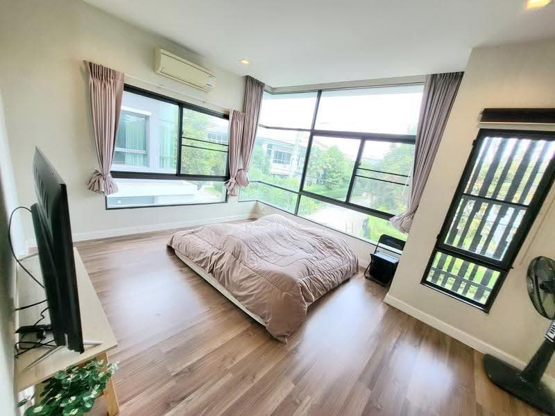Setthasiri Srinakarin-Rama 9, Bangkok, Soi Krungthep Kreetha 7, Hua Mak, Bang Kapi, Bangkok, 3 Bedrooms, 204 sqm, Single Detached House For Sale, by Woraruethai Klumbun, 500520325 - DDproperty.com