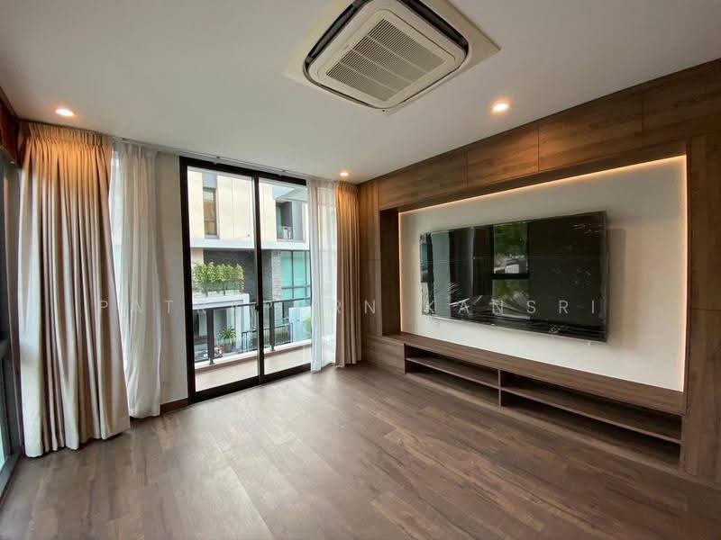 Baan Klang Muang Classe Ekkamai-Ramintra : บ้านกลางเมือง คลาสเซ่ เอกมัย-รามอินทรา, กรุงเทพ, ถนนสุคนธสวัสดิ์, ลาดพร้าว, กรุงเทพ, 346 ตร.ม., บ้านเดี่ยว ขาย, โดย Patraporn Kansri, 500520331 - DDproperty.com