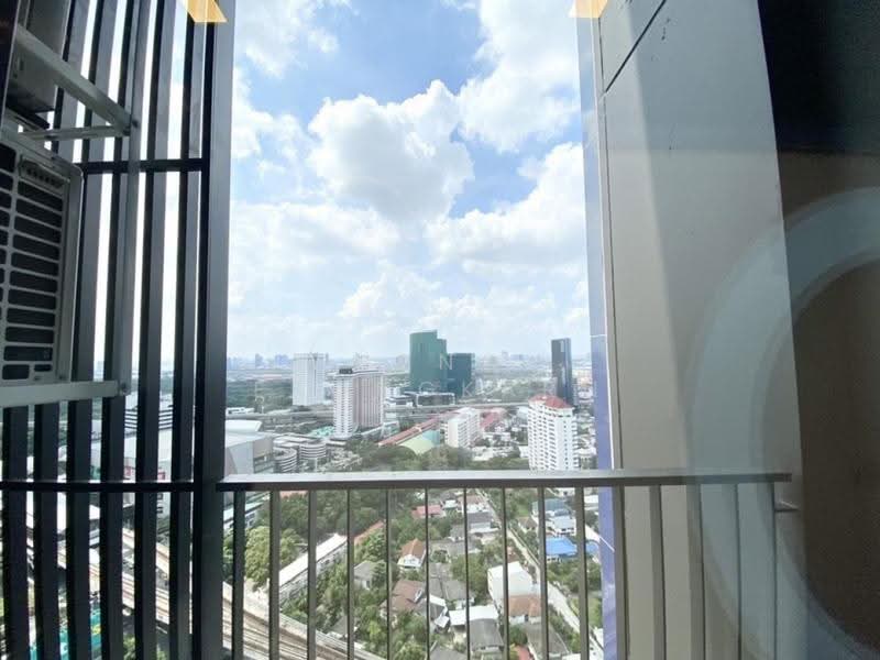Life Phahon-Ladprao, Bangkok, 996 Phahonyothin Road, Jom Phon, Chatuchak, Bangkok, 1 Bedroom, 35 sqm, Condo For Rent, by Chanon Ekongkarn, 500520373 - DDproperty.com