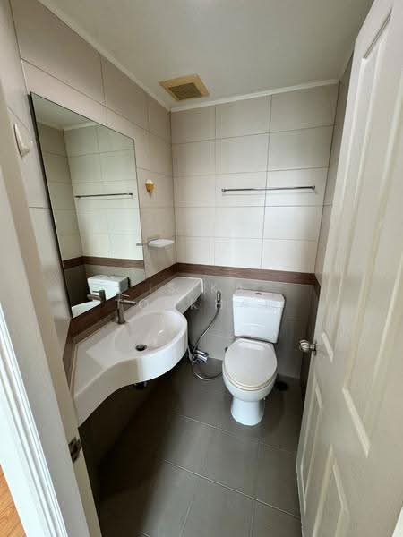 Lumpini Park Pinklao, Bangkok, 618 Boromarajonani Road, Bang Bamru, Bang Phlat, Bangkok, 1 Bedroom, 29 sqm, Condo For Sale, by Isika Tonkham, 500520439 - DDproperty.com