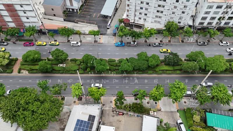 ที่ดินสาทร ติดถนนเจริญราษฎร์ ราคาต่ำกว่าตลาด, กรุงเทพ, บางโคล่, บางคอแหลม, กรุงเทพ, 1,040 ตร.ม., ที่ดิน ขาย, โดย Manat Kunphanphaichit, 500520442 - DDproperty.com